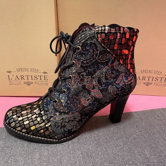 Genuine Leather Ankle Boots - Picture 3 of 7